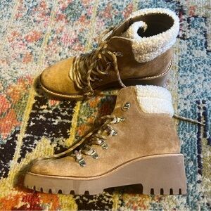 Dolce Vita Hanley Combat Boot womens size 9
